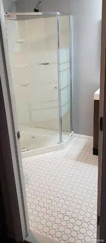 32317 Hazelwood Street, Westland, MI 48186