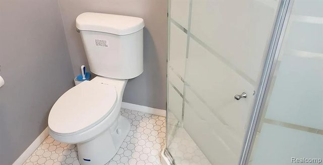 32317 Hazelwood Street, Westland, MI 48186