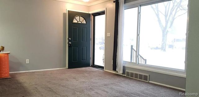 32317 Hazelwood Street, Westland, MI 48186