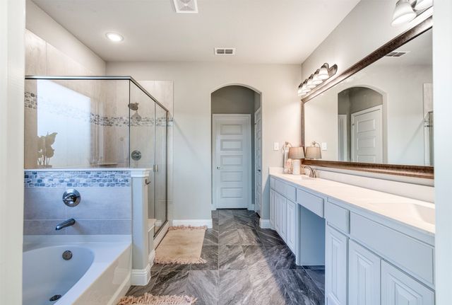 12605 Eagles Bluff, Godley, TX 76044