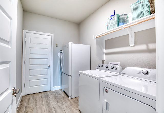 12605 Eagles Bluff, Godley, TX 76044