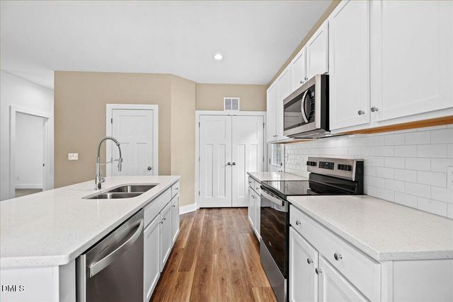 324 Chartres Street, Fuquay Varina, NC 27526