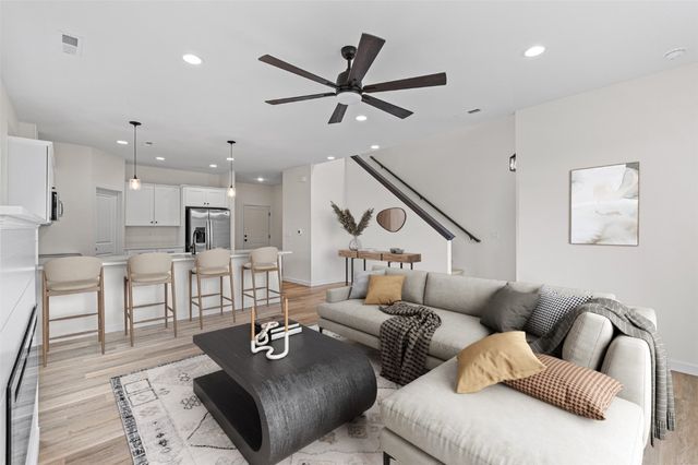 4671 Herbert Hoover Highway C, Iowa City, IA 52240