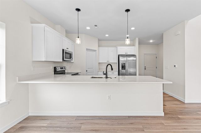 4671 Herbert Hoover Highway C, Iowa City, IA 52240