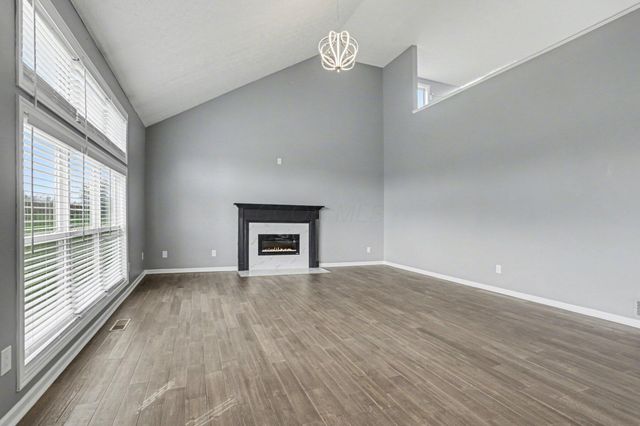 3956 Mead Drive, Powell, OH 43065