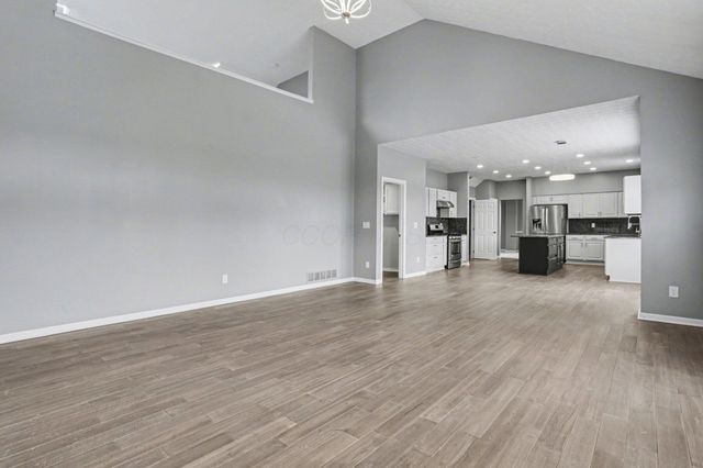 3956 Mead Drive, Powell, OH 43065