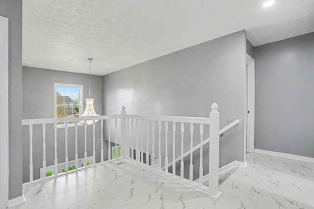 3956 Mead Drive, Powell, OH 43065