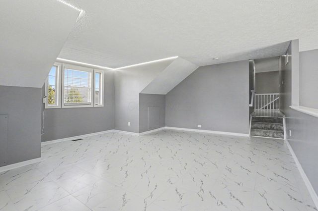 3956 Mead Drive, Powell, OH 43065