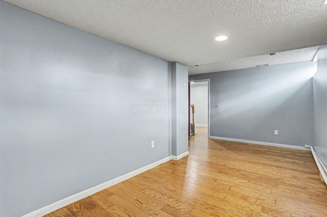 3956 Mead Drive, Powell, OH 43065