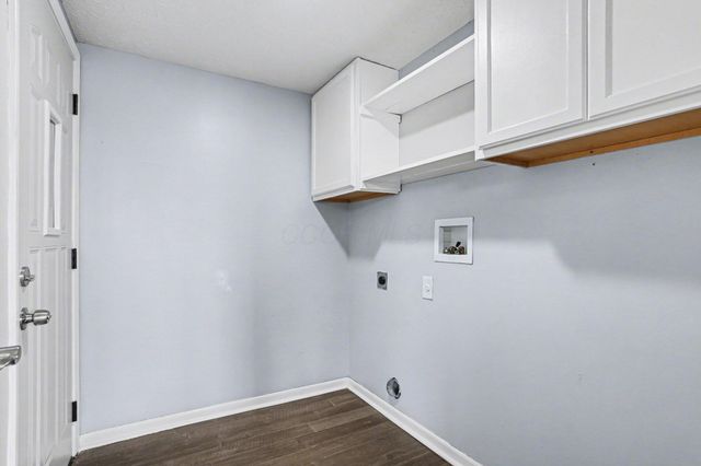 3956 Mead Drive, Powell, OH 43065