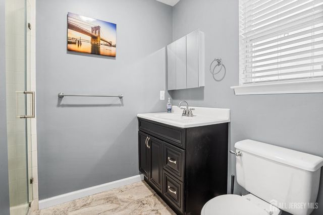 400 Keswick Drive, Piscataway, NJ 08854