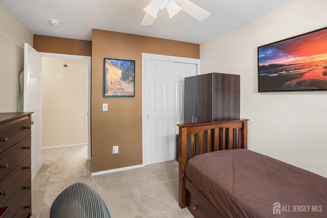 400 Keswick Drive, Piscataway, NJ 08854