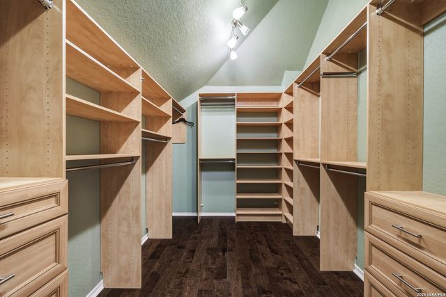 19506 Azure Oak, San Antonio, TX 78258