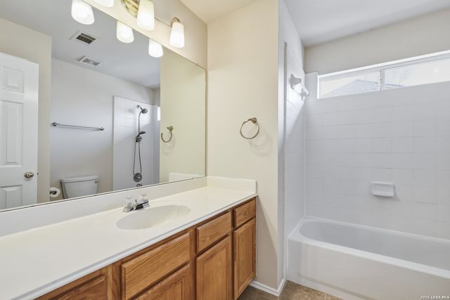 19506 Azure Oak, San Antonio, TX 78258