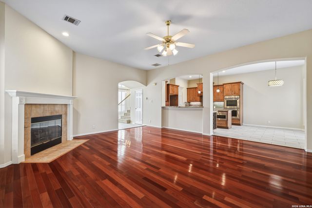 19506 Azure Oak, San Antonio, TX 78258