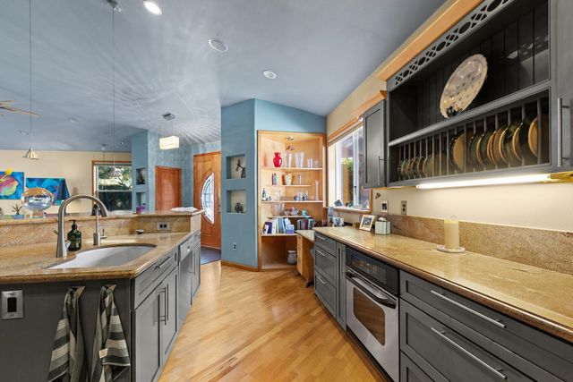 4838 Robertson Ave, Carmichael, CA 95608