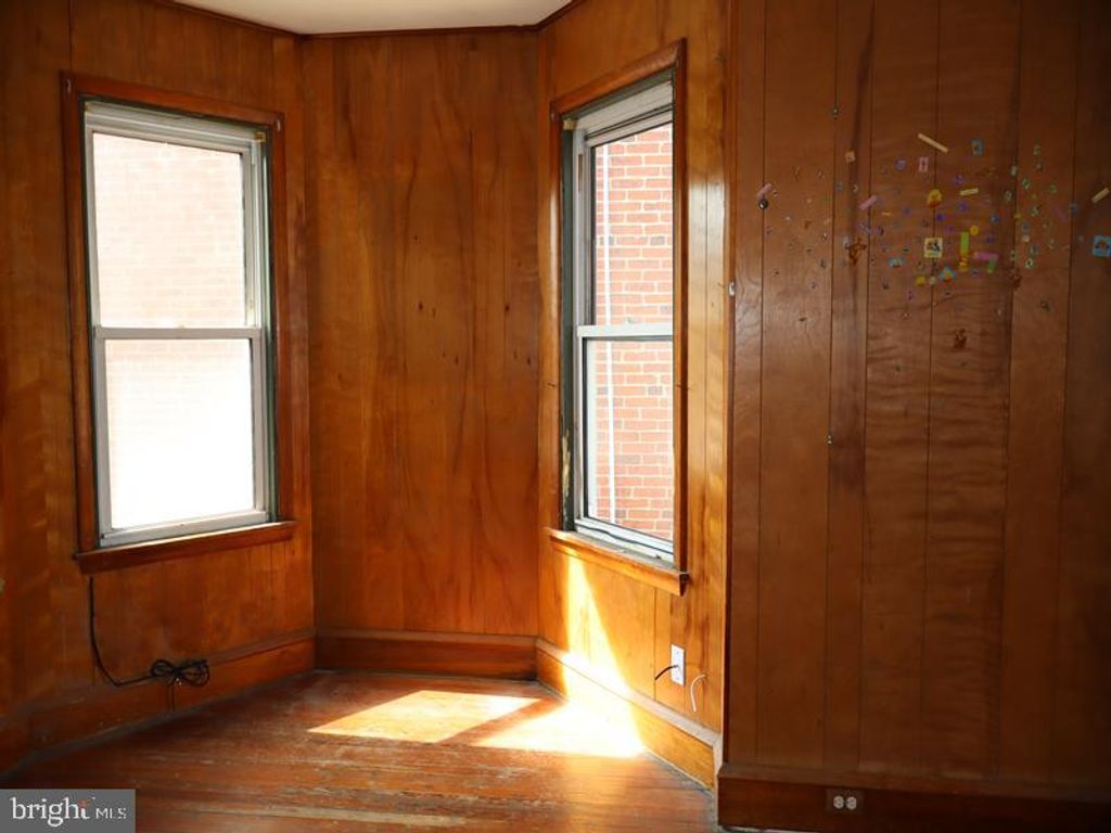 931 W MARSHALL ST, Norristown, PA 19401 — photo 4