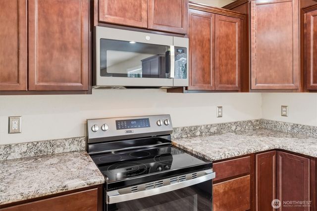 163 Cedar Falls Drive, Kelso, WA 98626