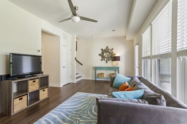 2150 Hinton Drive SE, Smyrna, GA 30080