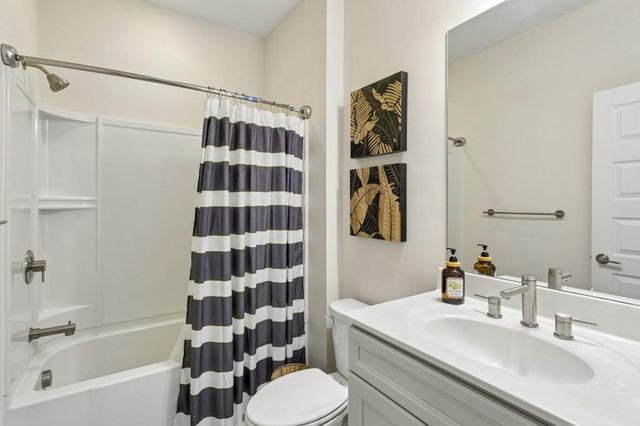 2150 Hinton Drive SE, Smyrna, GA 30080