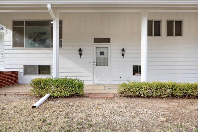 1120 W 5th Street, Junction City, KS 66441