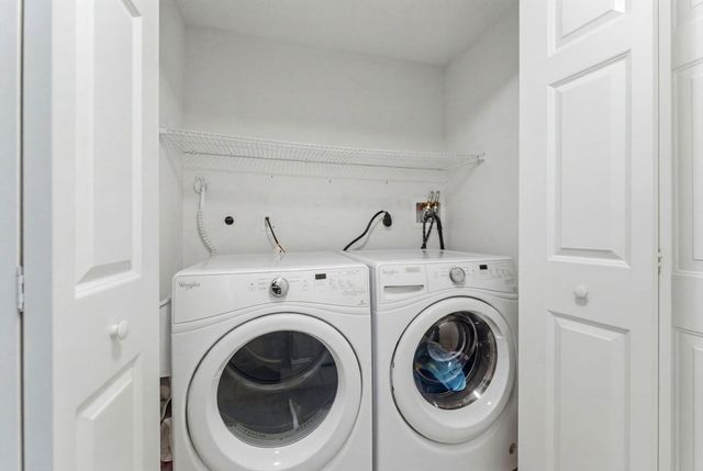 34 Bittersweet Blvd, Worcester, MA 01607