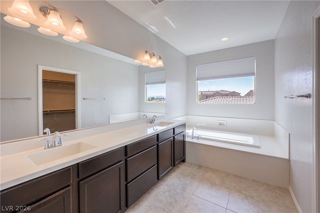 413 Via Gigante, Henderson, NV 89011