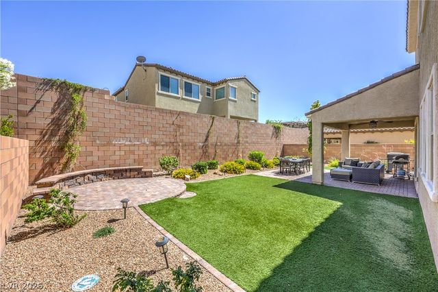 413 Via Gigante, Henderson, NV 89011