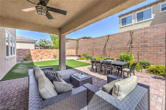 413 Via Gigante, Henderson, NV 89011