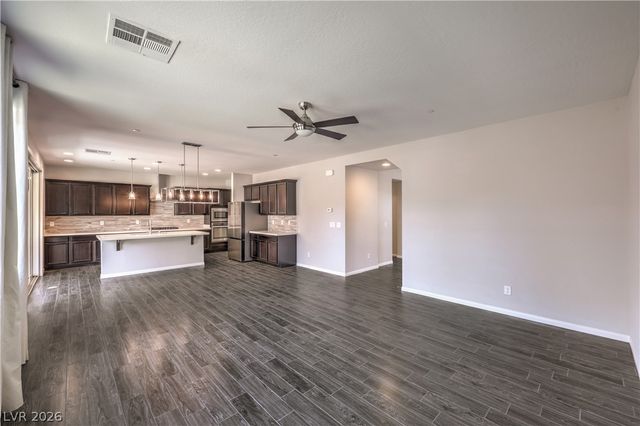 413 Via Gigante, Henderson, NV 89011