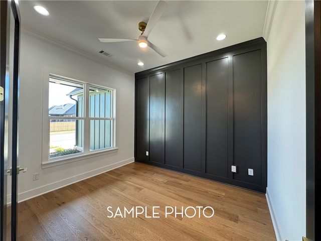 6603 S 60th Street, Rogers, AR 72758