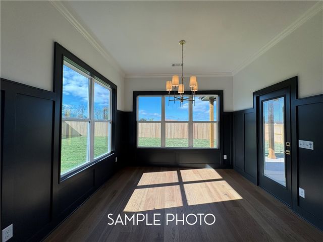 6603 S 60th Street, Rogers, AR 72758