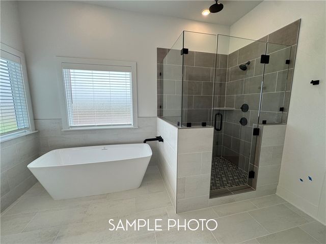 6603 S 60th Street, Rogers, AR 72758