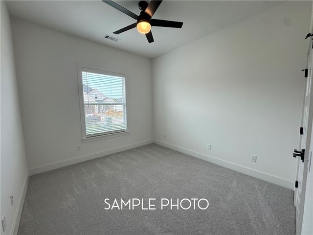 6603 S 60th Street, Rogers, AR 72758