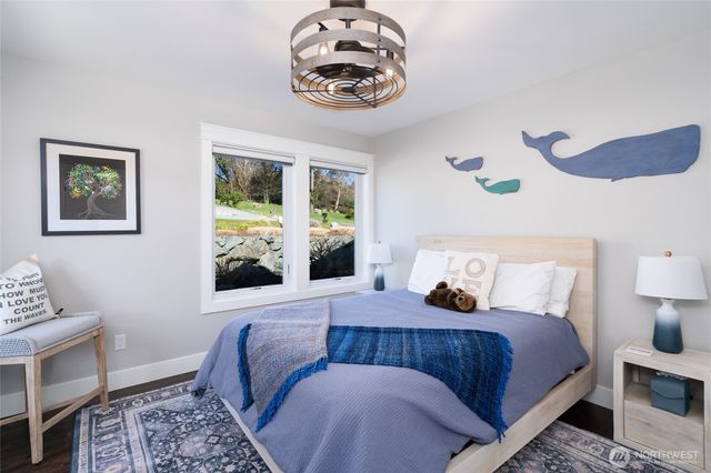 2251 Mariner Beach Drive, Oak Harbor, WA 98277