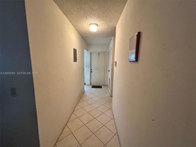 1540 NW 98th Ter, Pembroke Pines, FL 33024
