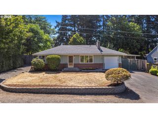 3120 Se BIRCH Ave, Milwaukie, OR 97267