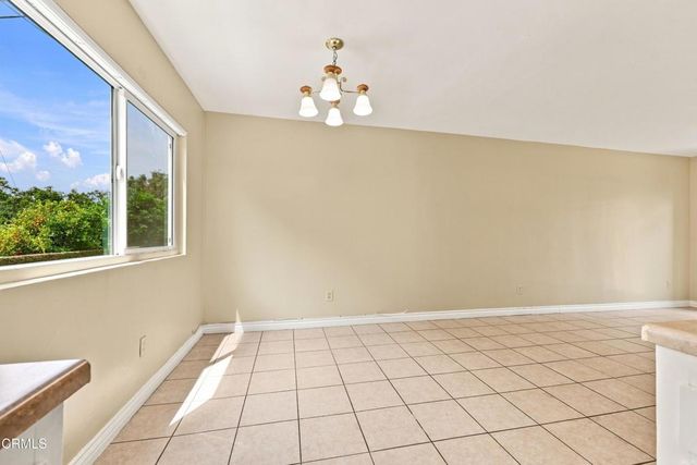 138 S Bryn Mawr Street 33, Ventura, CA 93003