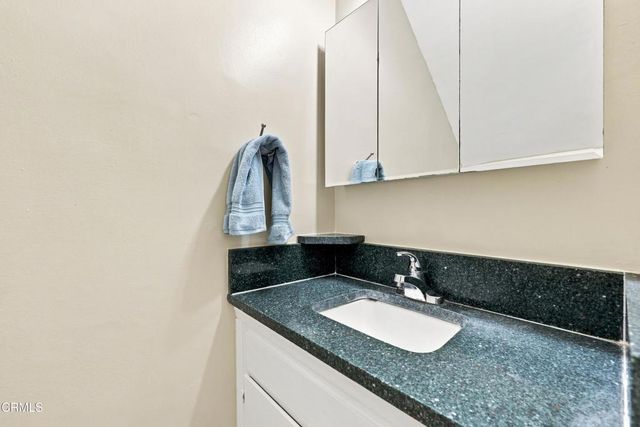 138 S Bryn Mawr Street 33, Ventura, CA 93003
