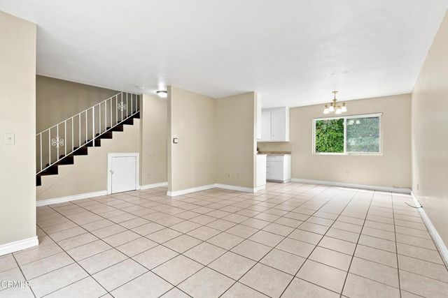 138 S Bryn Mawr Street 33, Ventura, CA 93003