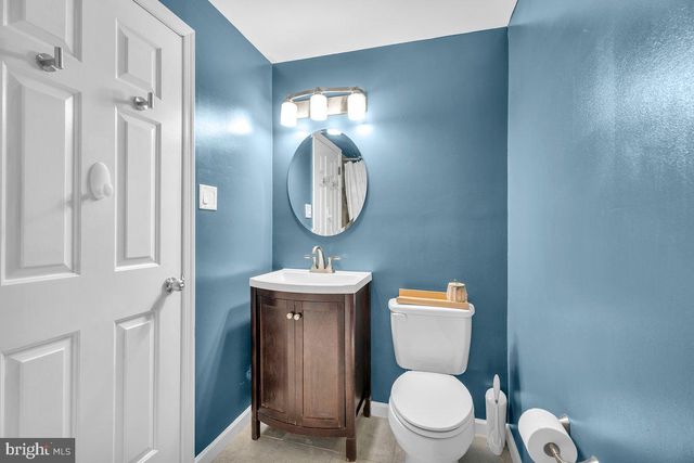 228 N MADISON AVE, Cherry Hill, NJ 08002