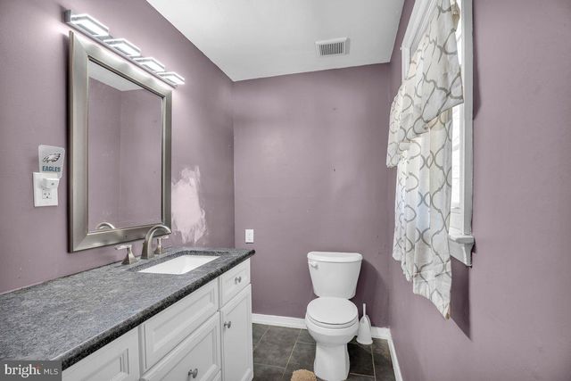 228 N MADISON AVE, Cherry Hill, NJ 08002