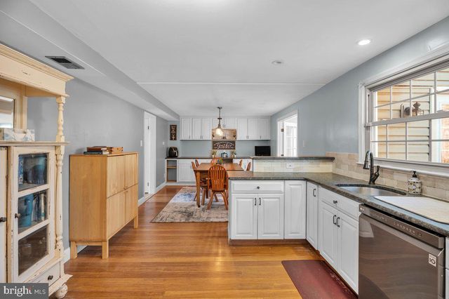 228 N MADISON AVE, Cherry Hill, NJ 08002