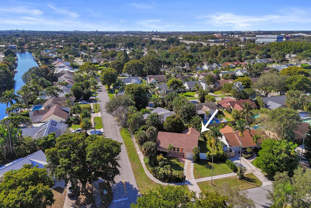 Image 1 of property listing at 1286 Audubon Boulevard, Delray Beach, FL 33444