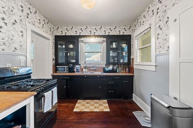 1805 Brackenridge ST, Austin, TX 78704