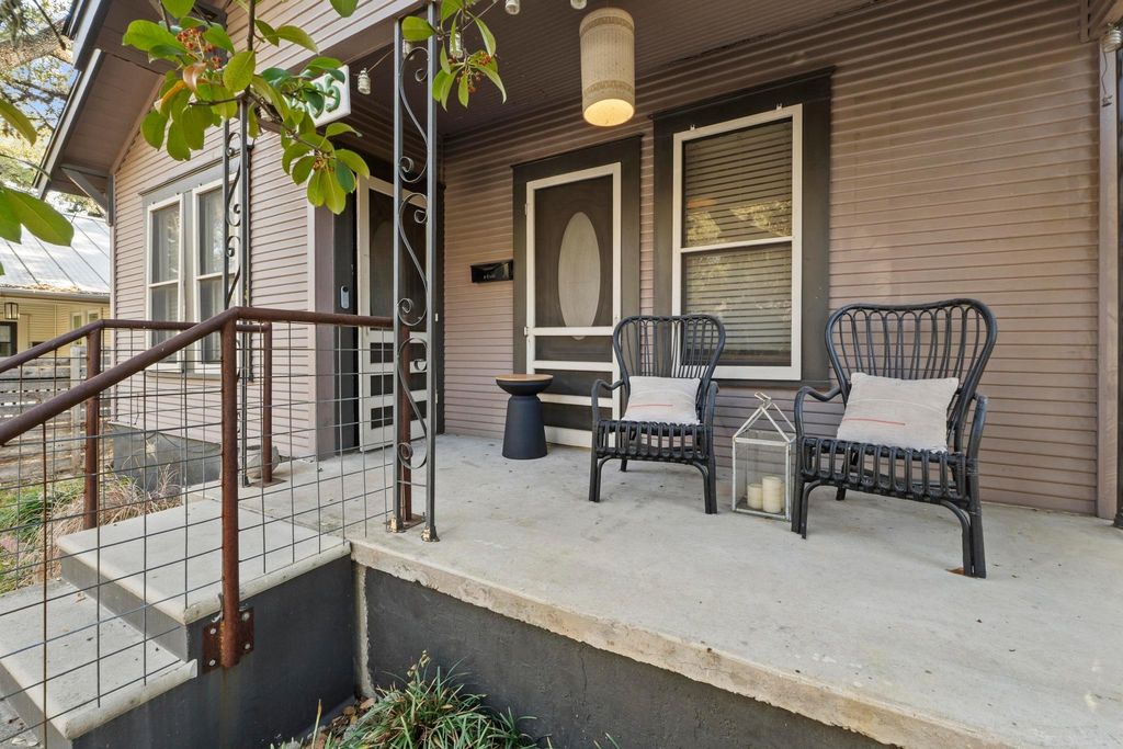 1805 Brackenridge ST, Austin, TX 78704