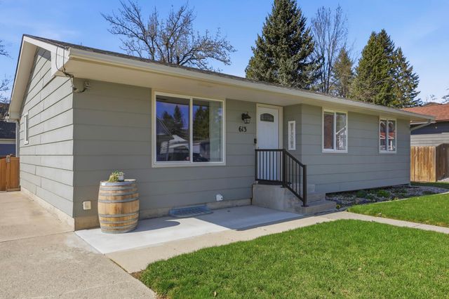 613 N Main St, Deer Park, WA 99006