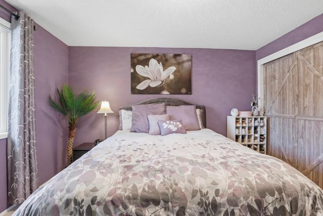 613 N Main St, Deer Park, WA 99006