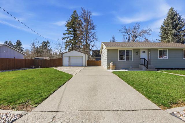 613 N Main St, Deer Park, WA 99006