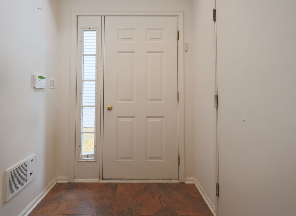 2745 Odlum Drive, Schaumburg, IL 60194 — photo 4